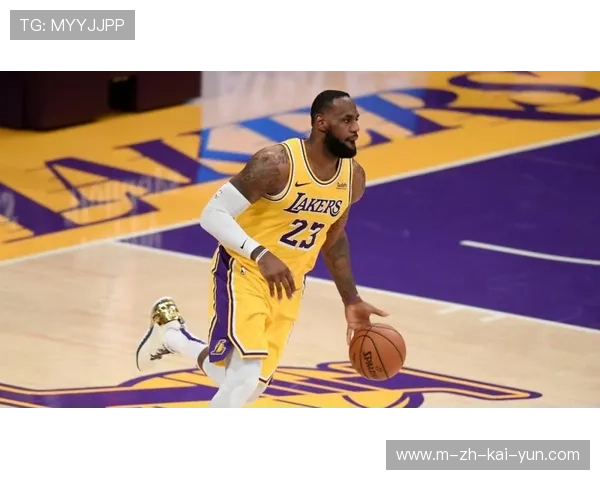 普拉姆利腹股沟疼痛出战成疑 马刺内线轮换深度面临考验 普拉姆利腹股沟疼痛出战成疑 马刺内线轮换深度面临考验